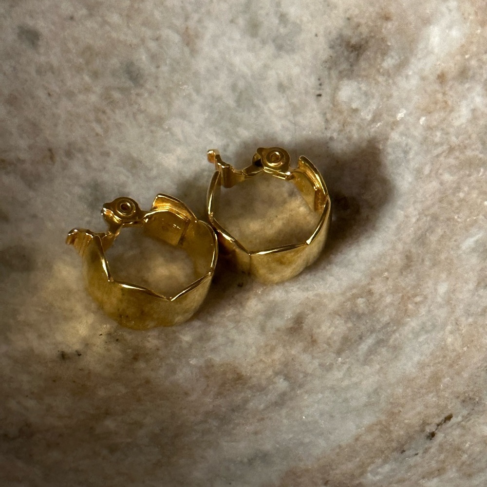 Vintage Earrings - Picture 4 of 4